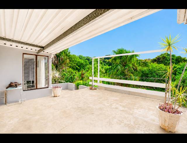 5 BEDROOM HOUSE FOR SALE IN GLENWOOD